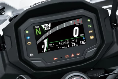 Moto Kawasaki Ninja 1000 SX écran de bord