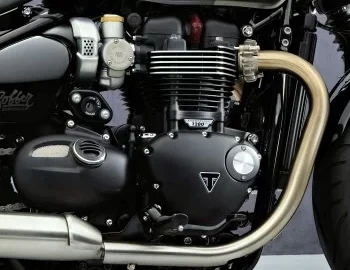 Moto Triumph Bonneville Bobber moteur