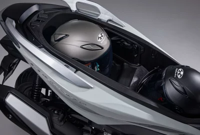 Honda Forza 350 coffre