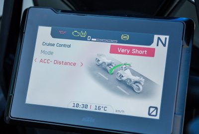 Moto KTM 1290 Adventure S tableau de bord