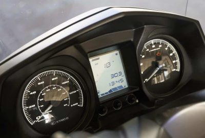 Scooter Kymco X-Town City 125 vue sur le tableau de bord